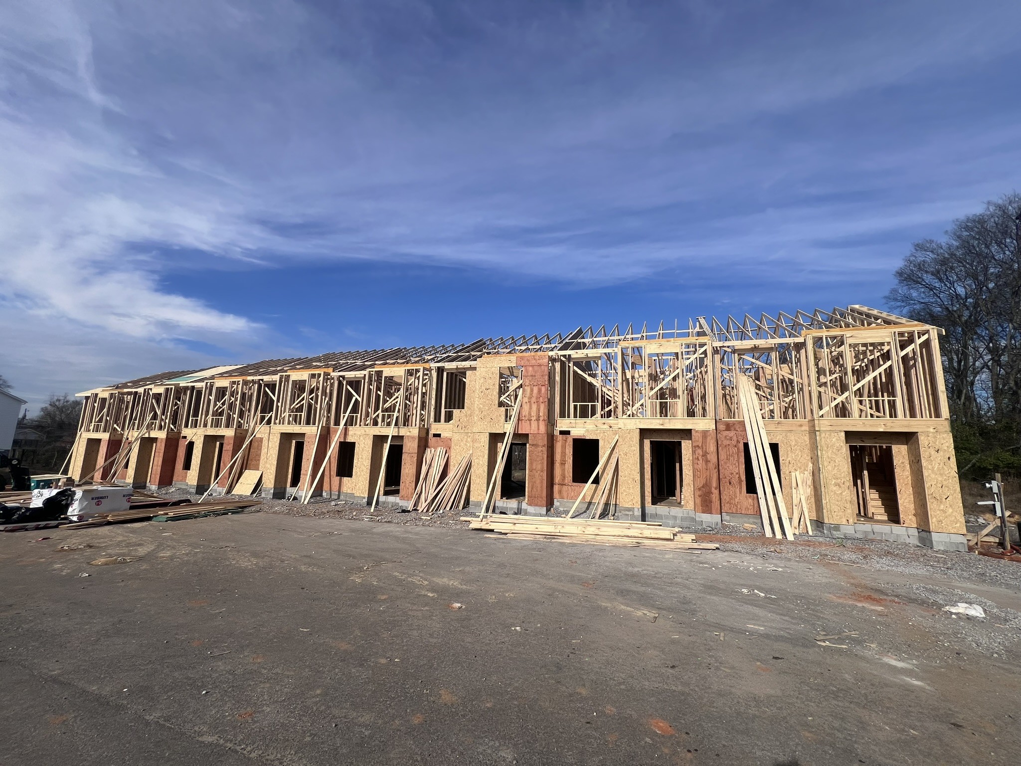 listing main picture