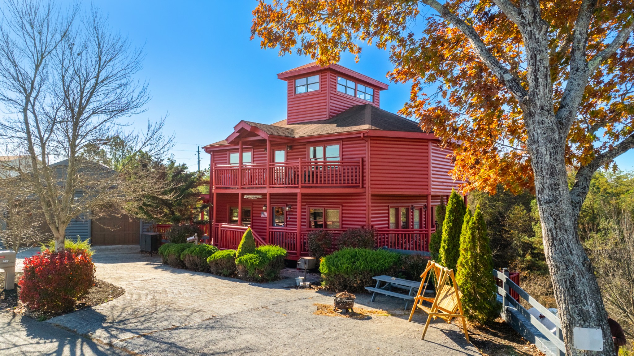 listing main picture