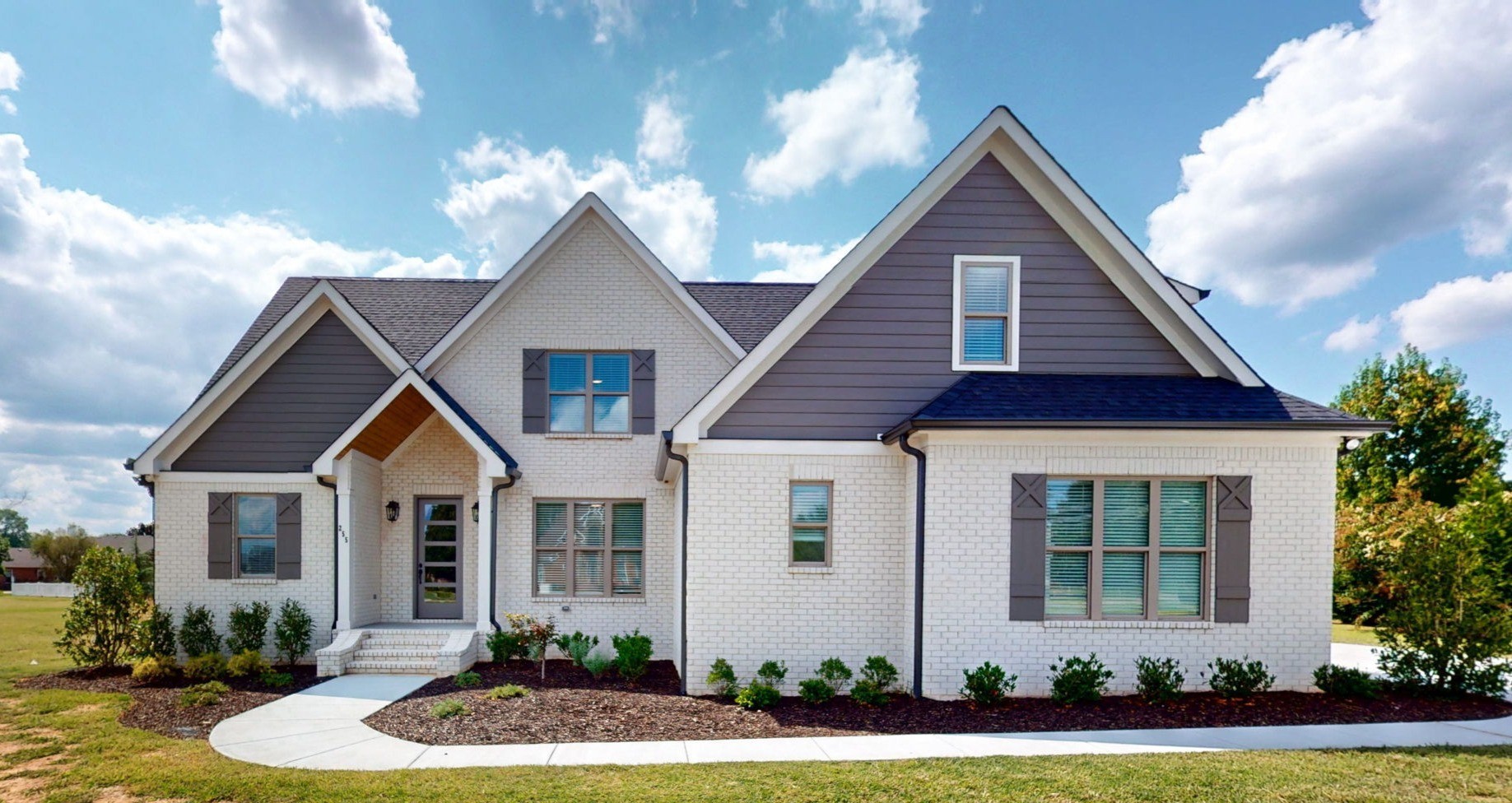 listing main picture