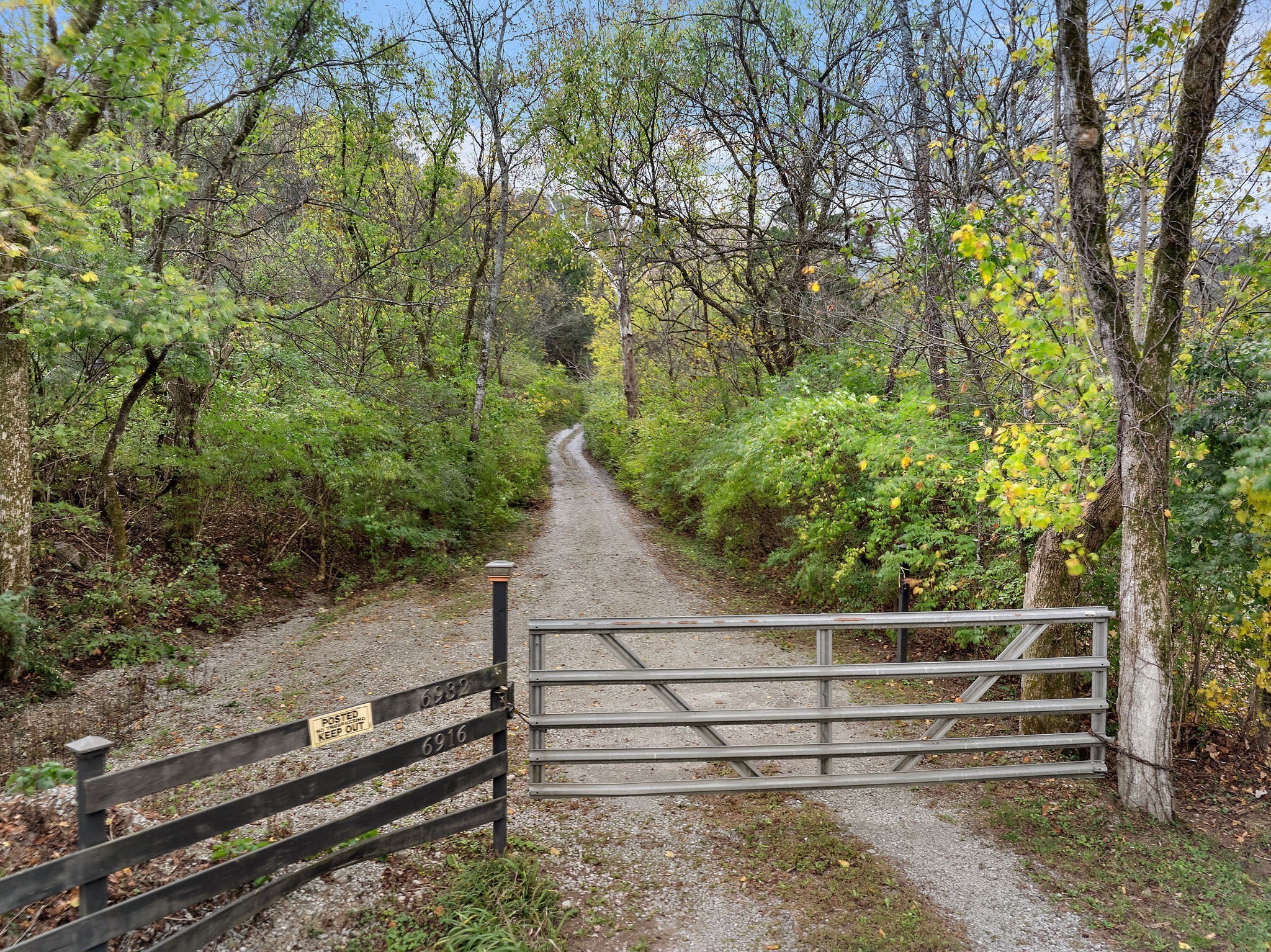 listing main picture