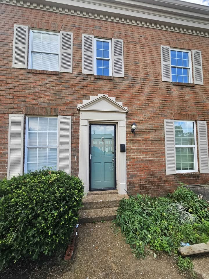 listing main picture