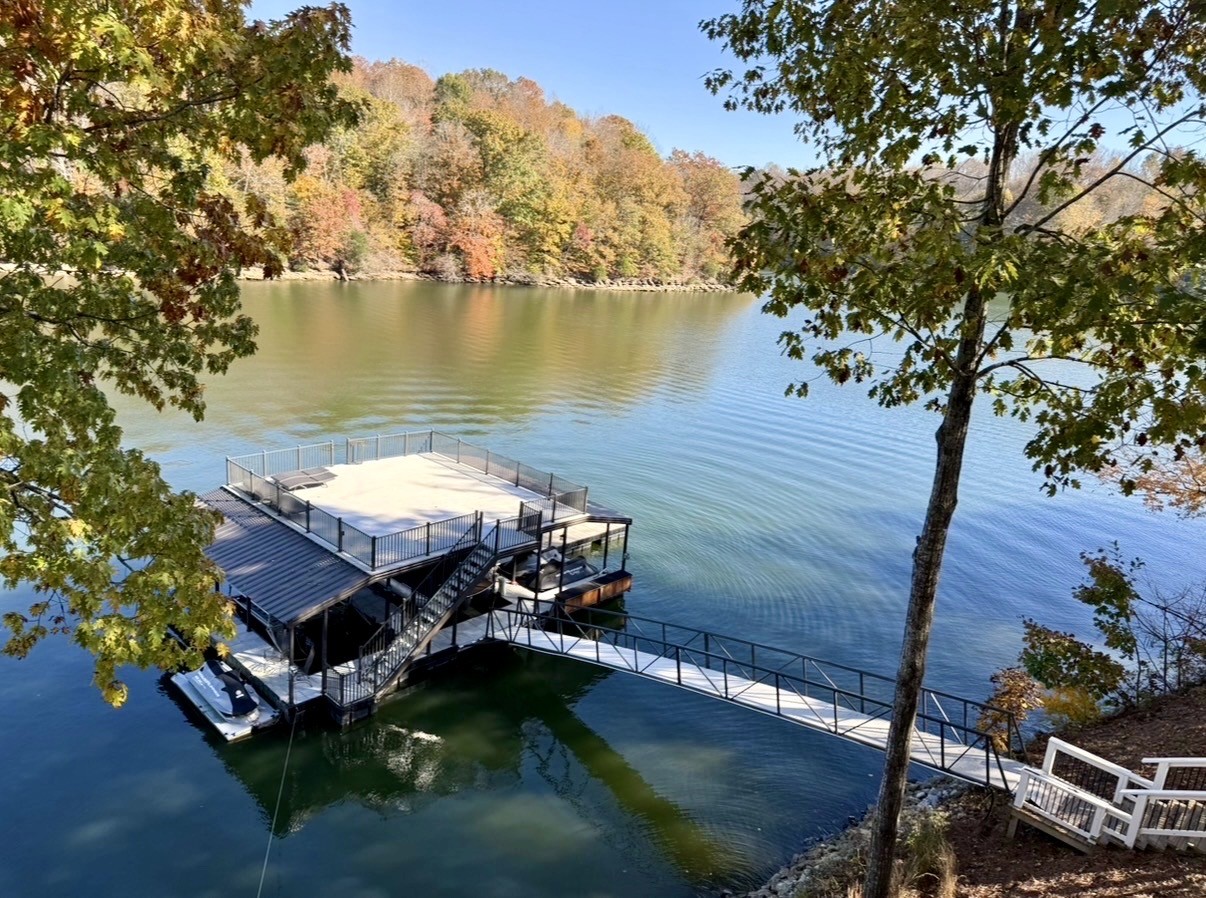 listing main picture