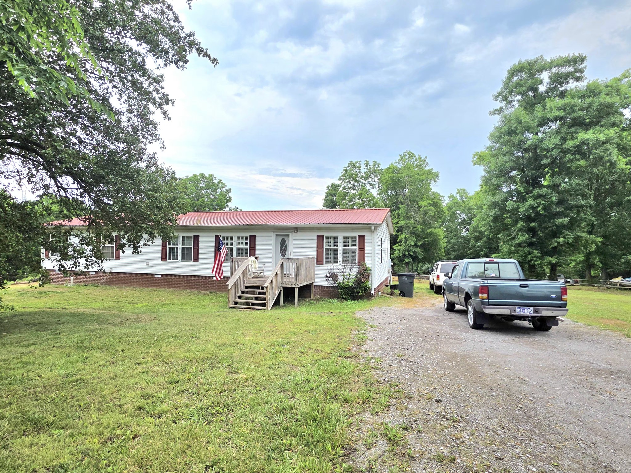 listing main picture