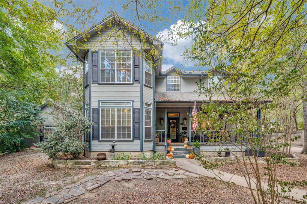 listing main picture