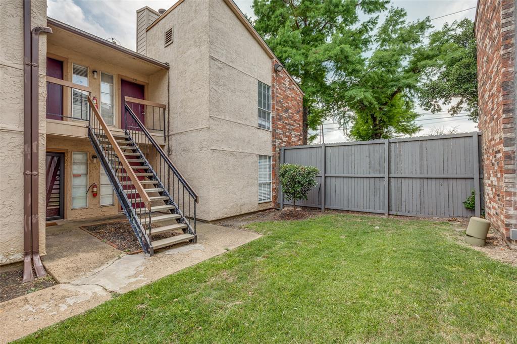 listing main picture