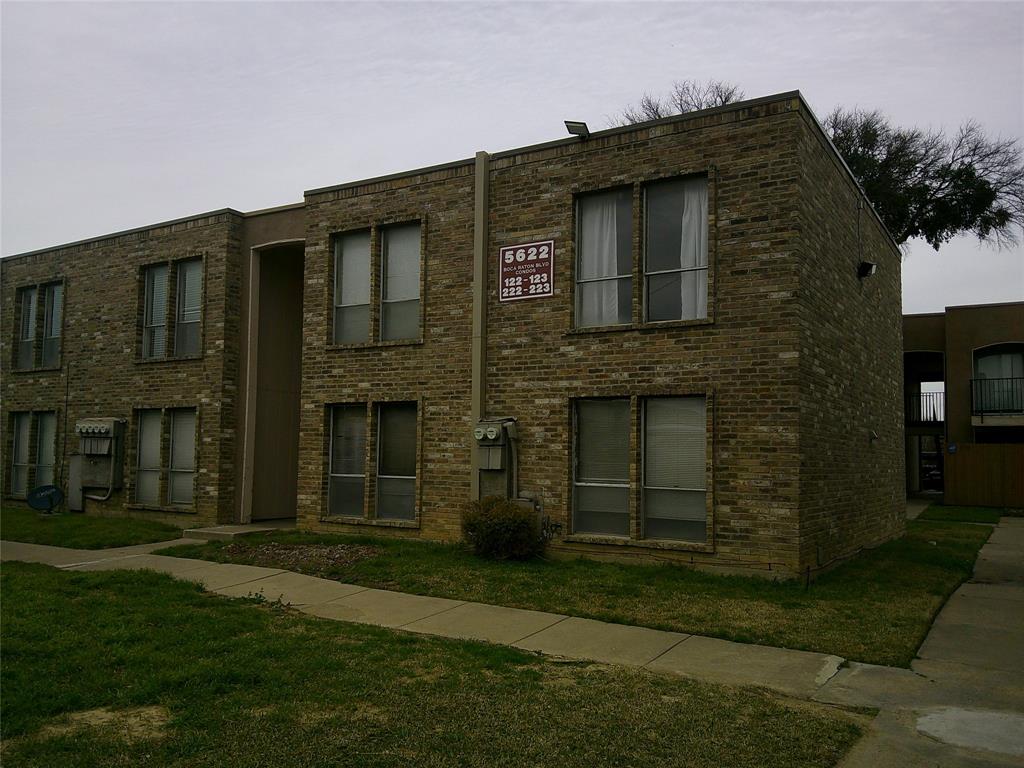listing main picture
