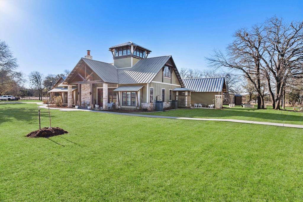 listing main picture