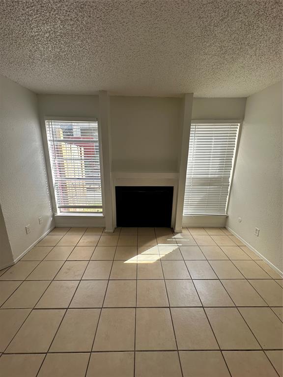 listing main picture