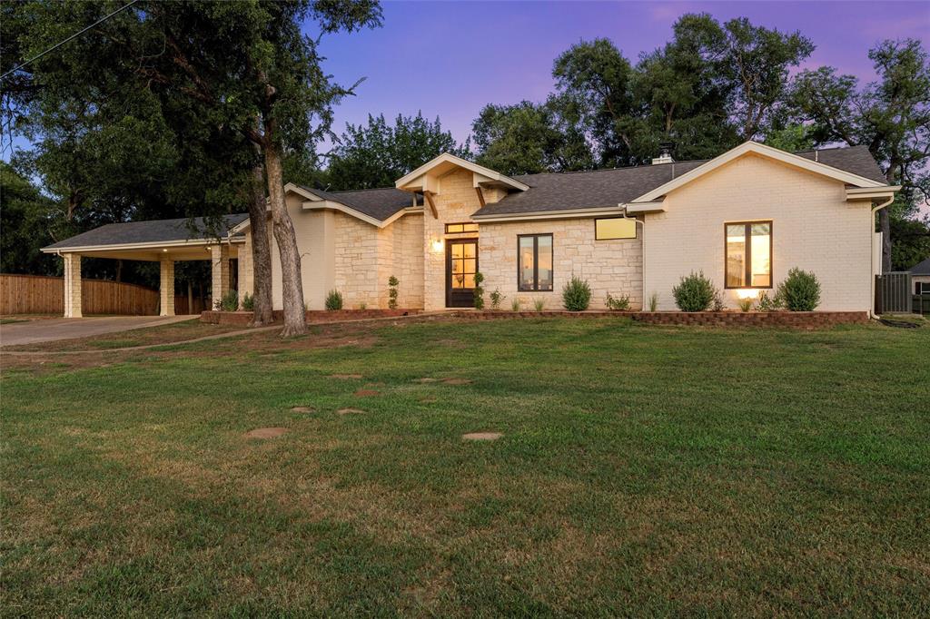 listing main picture