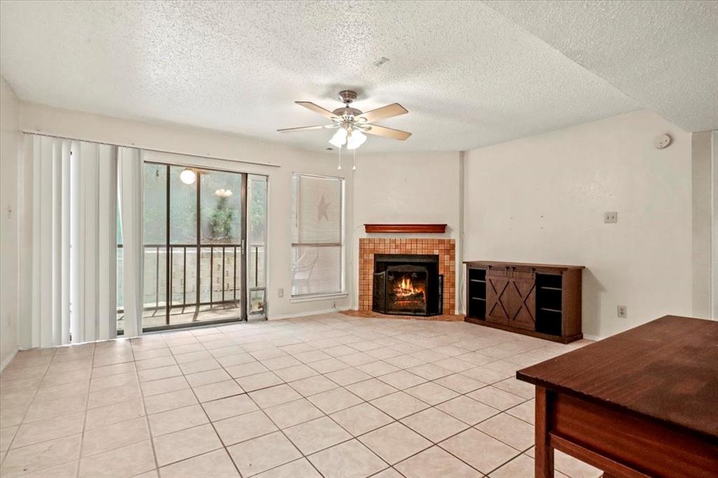 listing main picture