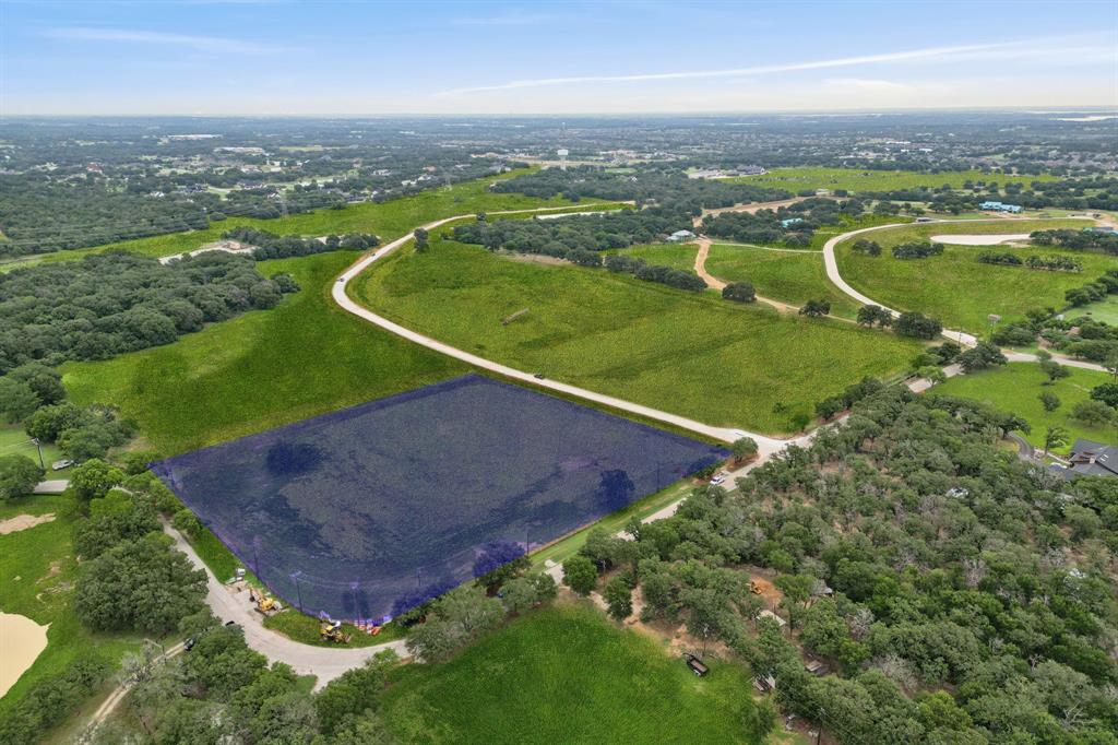 listing main picture