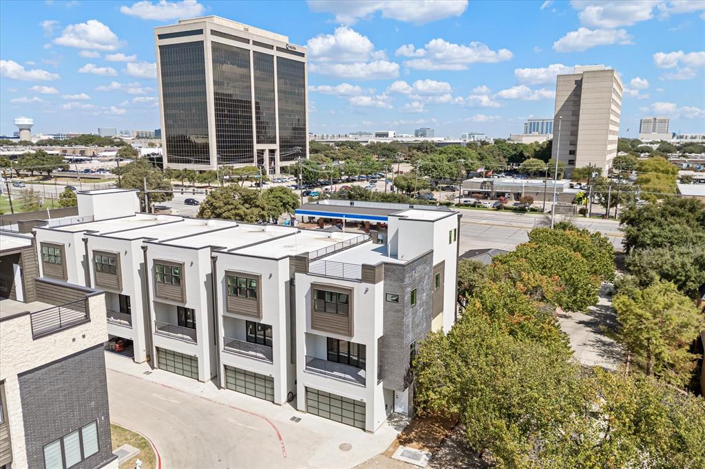 listing main picture