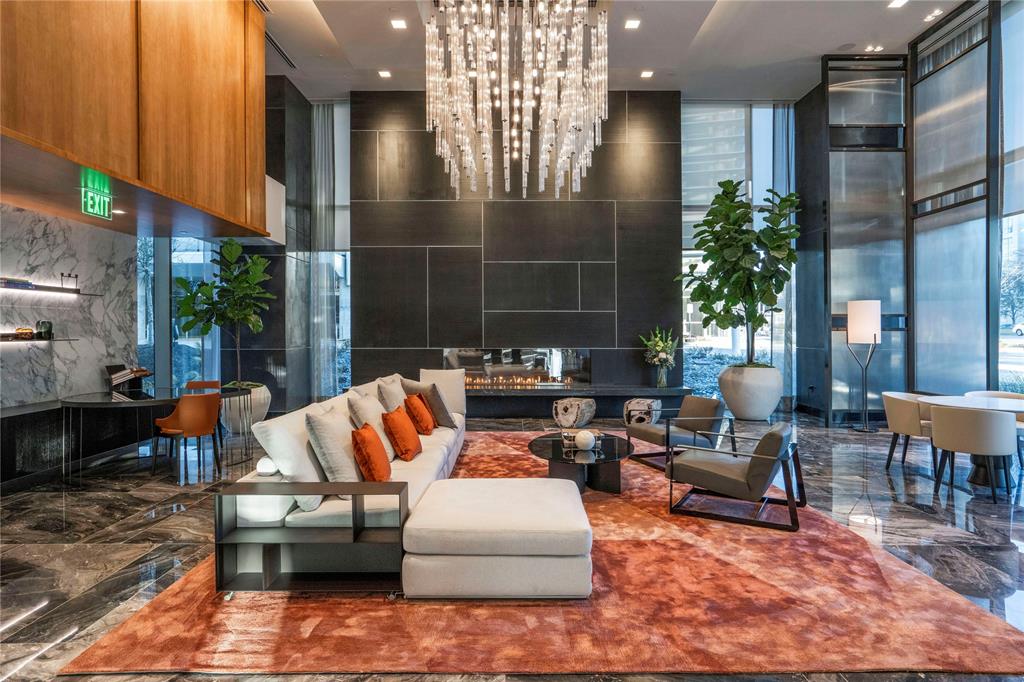 listing main picture