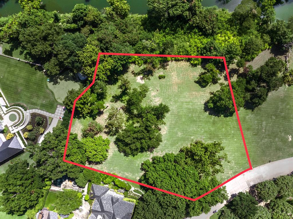 listing main picture