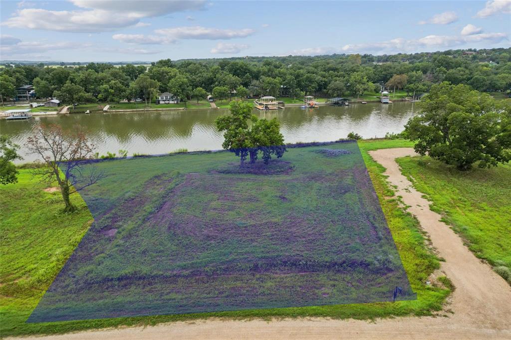 listing main picture