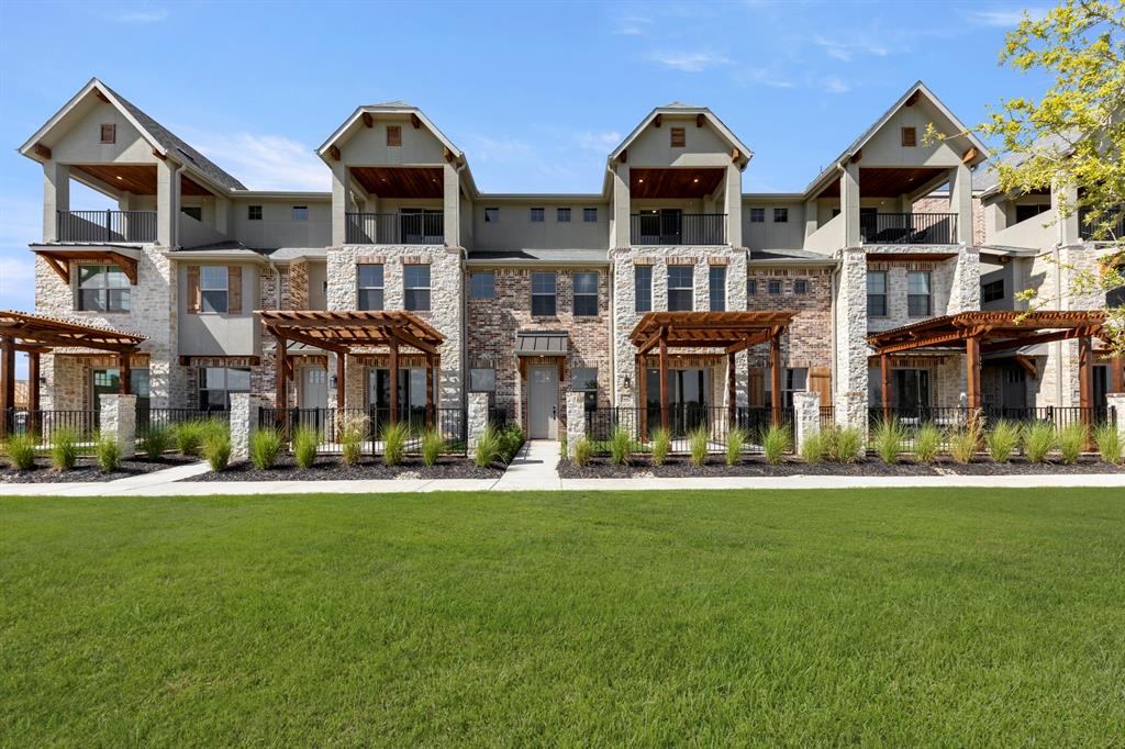 listing main picture