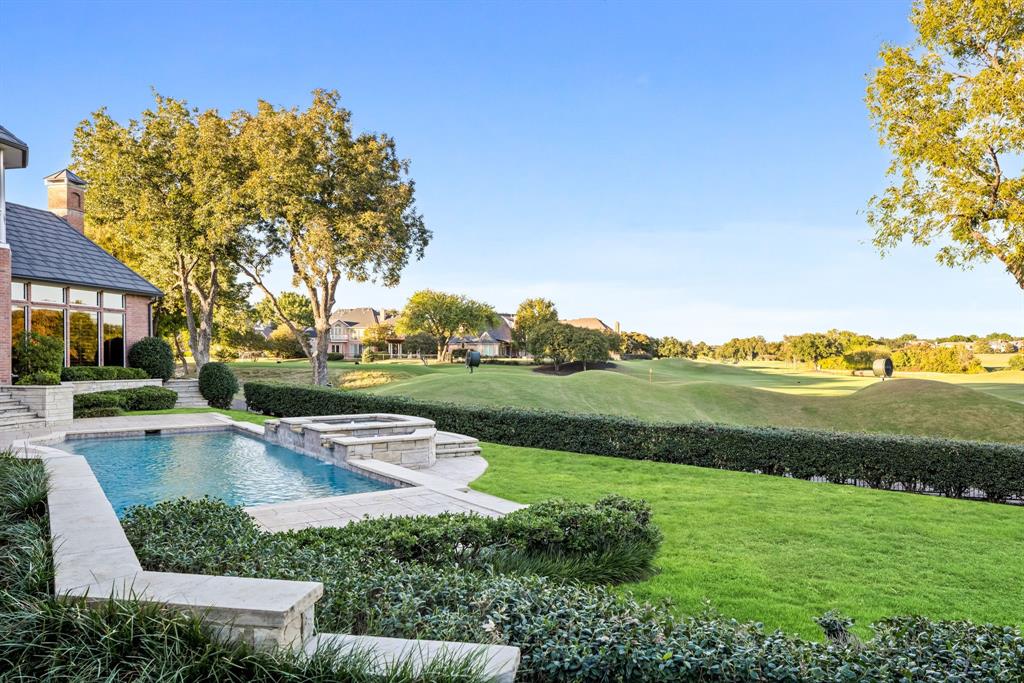 listing main picture