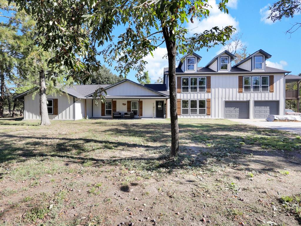 listing main picture