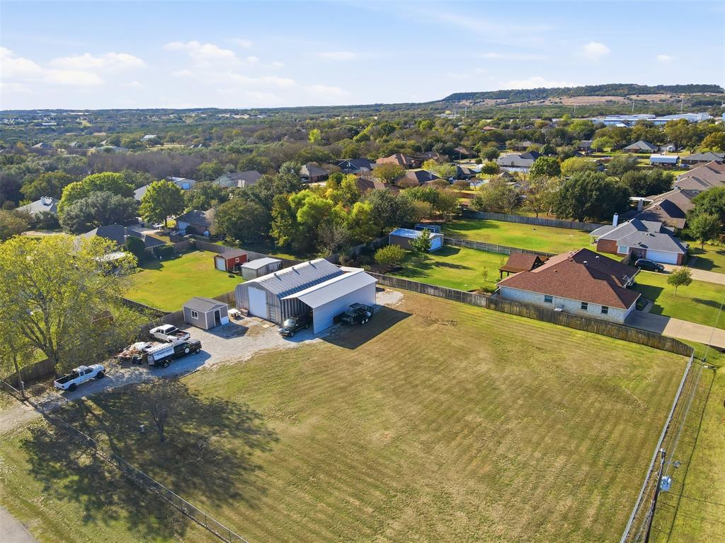 listing main picture