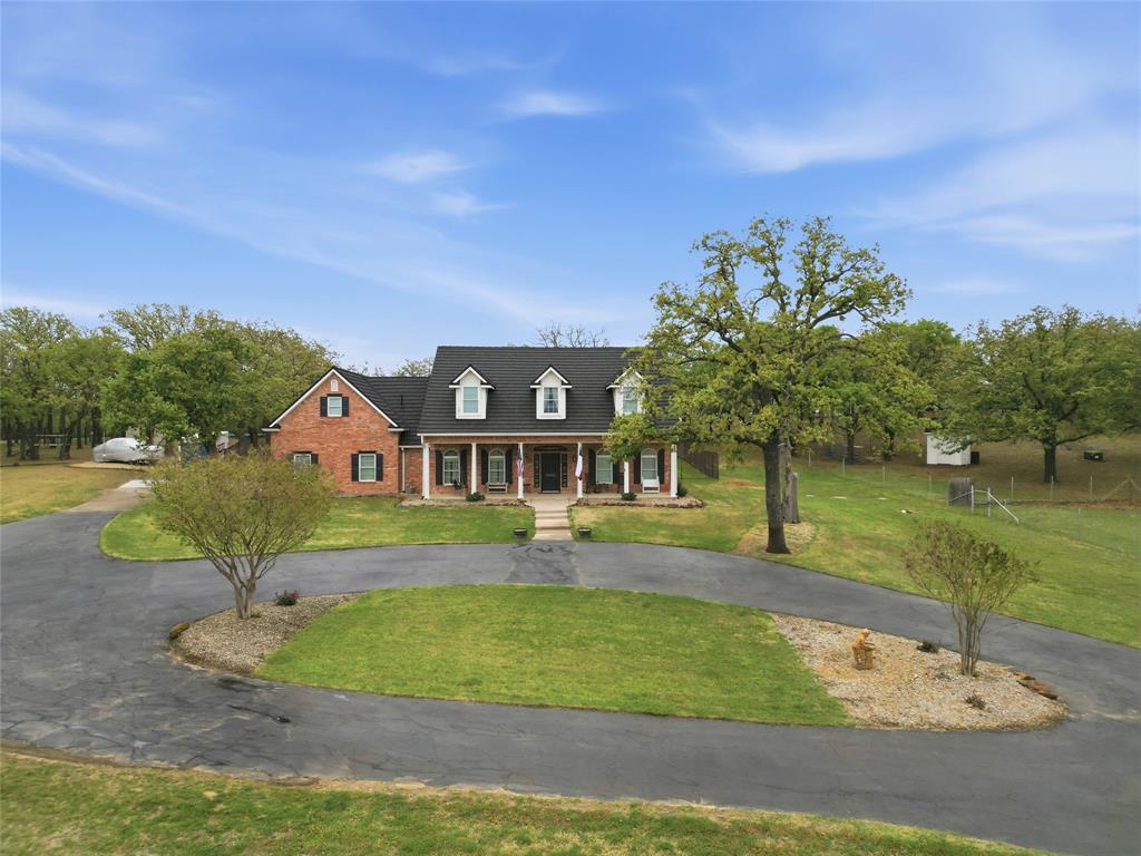 listing main picture