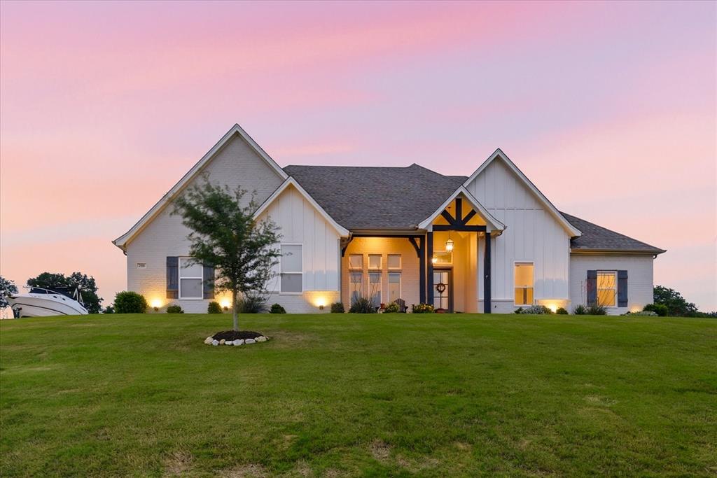 listing main picture