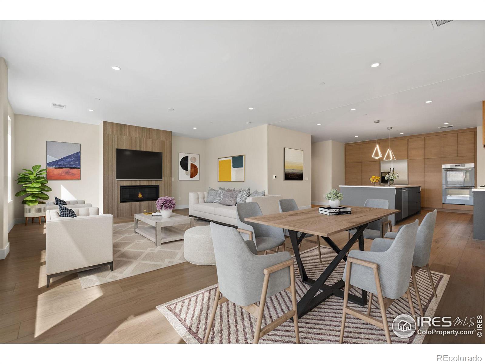 listing main picture