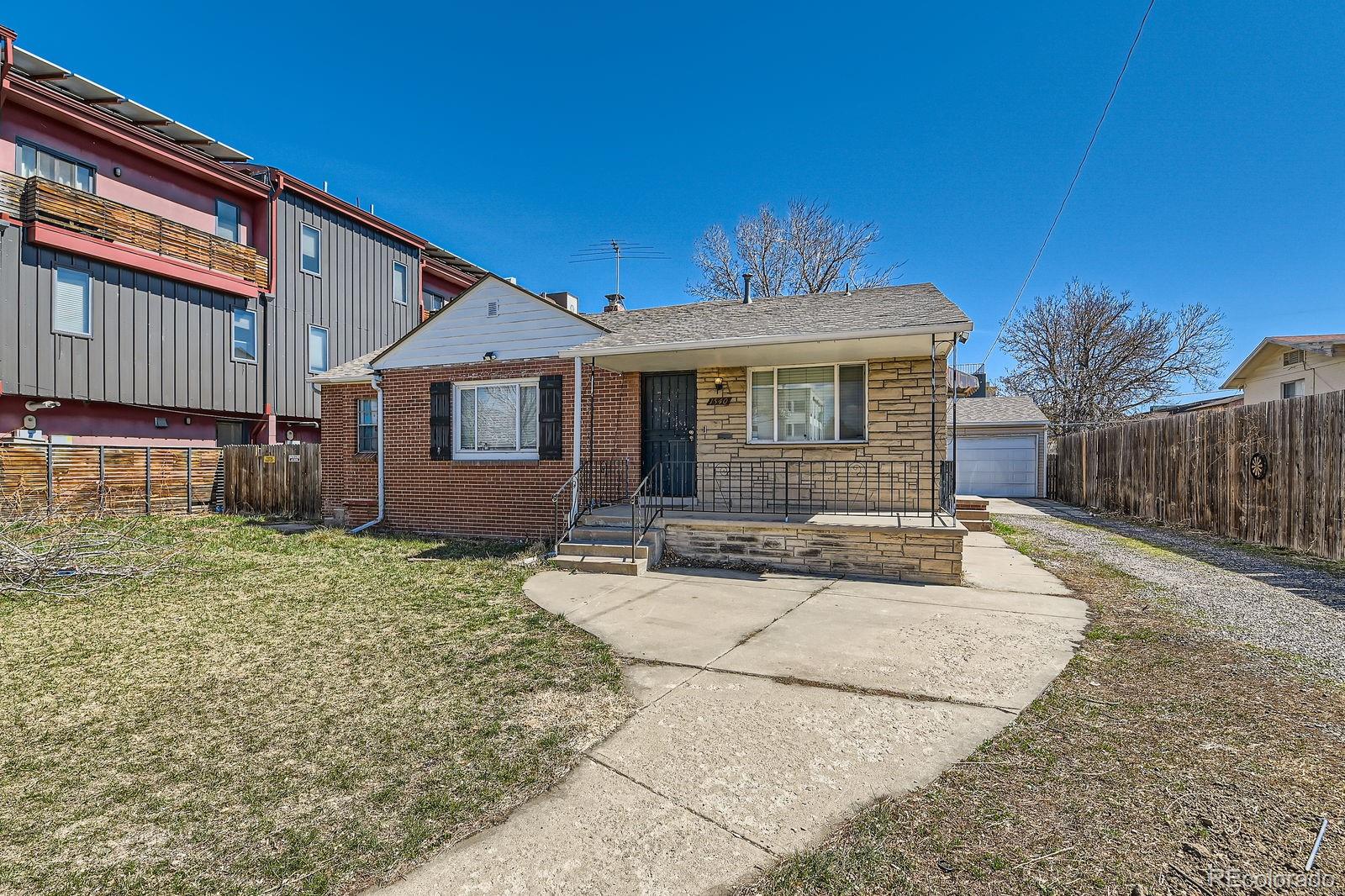 listing main picture