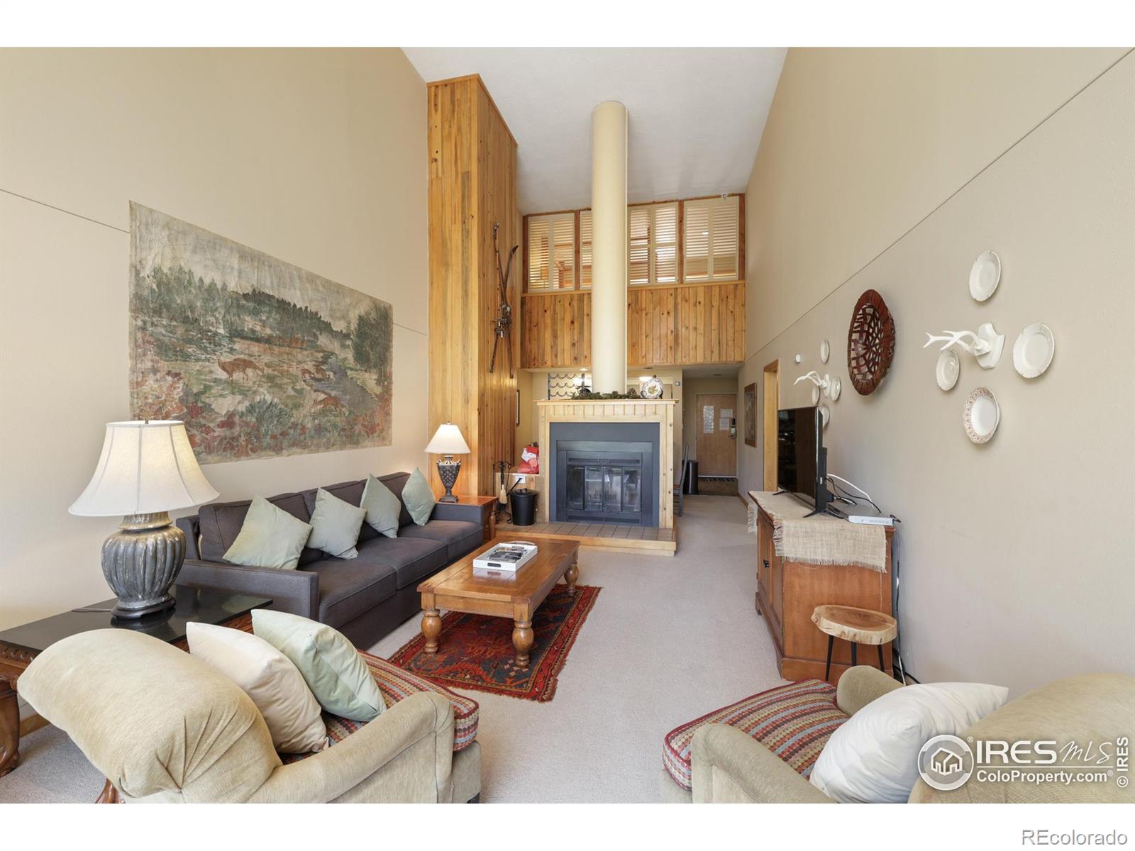 listing main picture