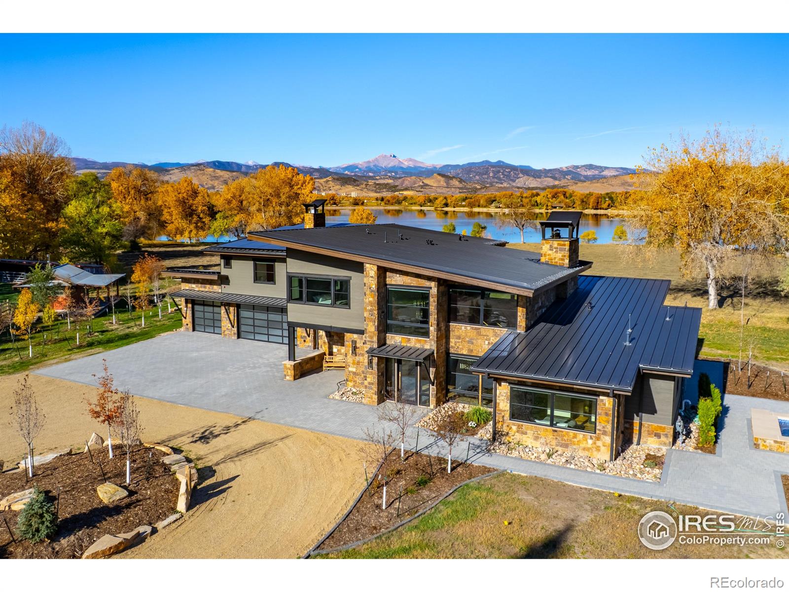 listing main picture