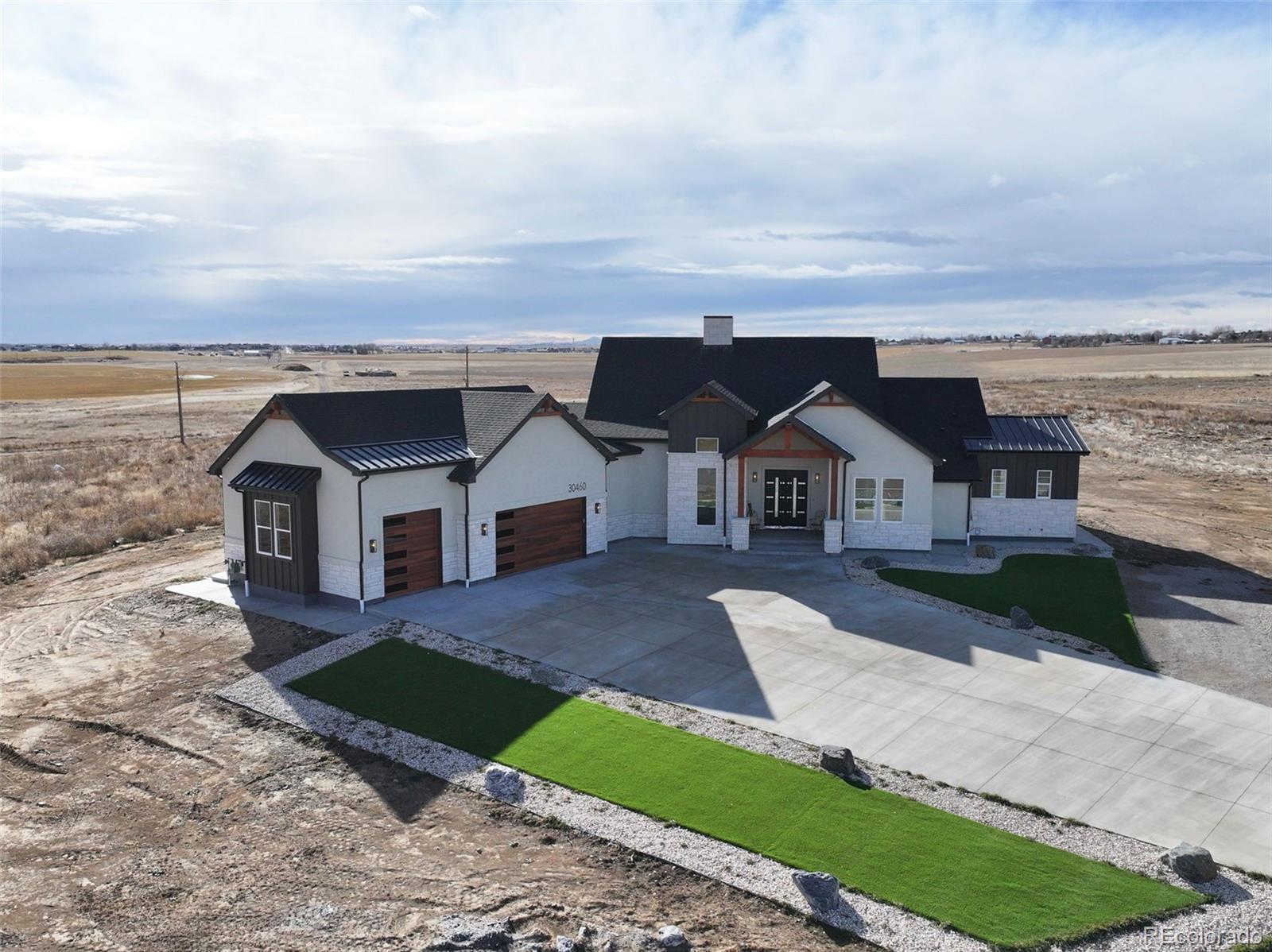 listing main picture