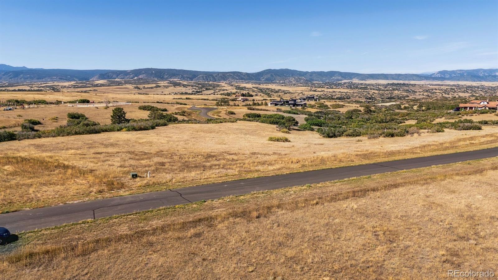 listing main picture