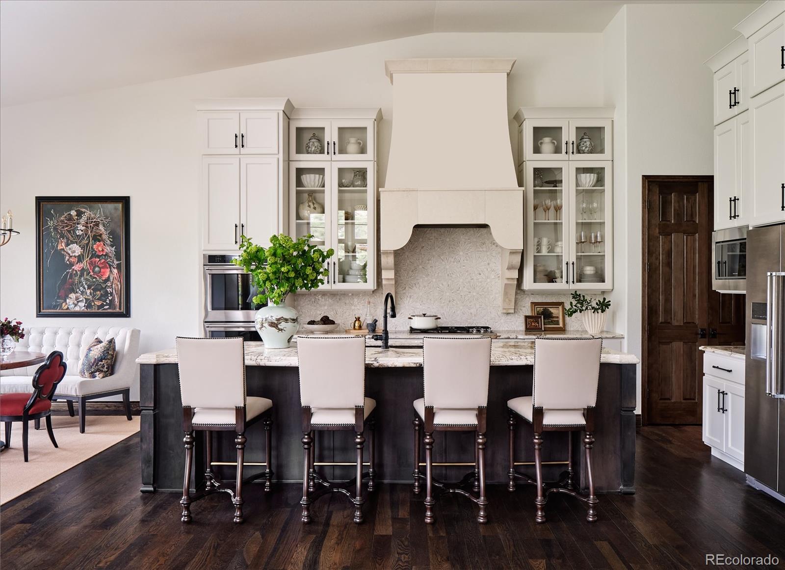 listing main picture