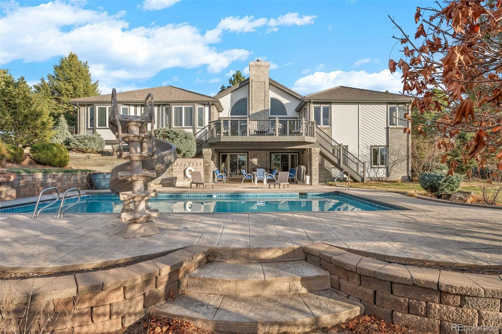 listing main picture