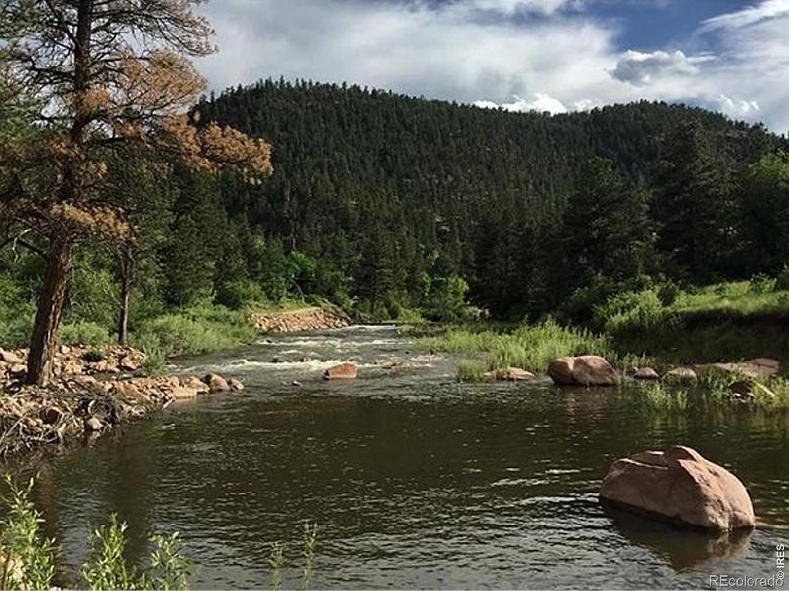 listing main picture