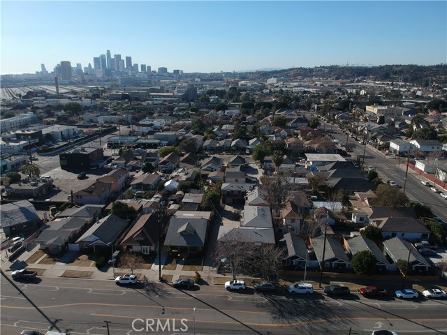 listing main picture