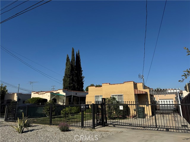 listing main picture
