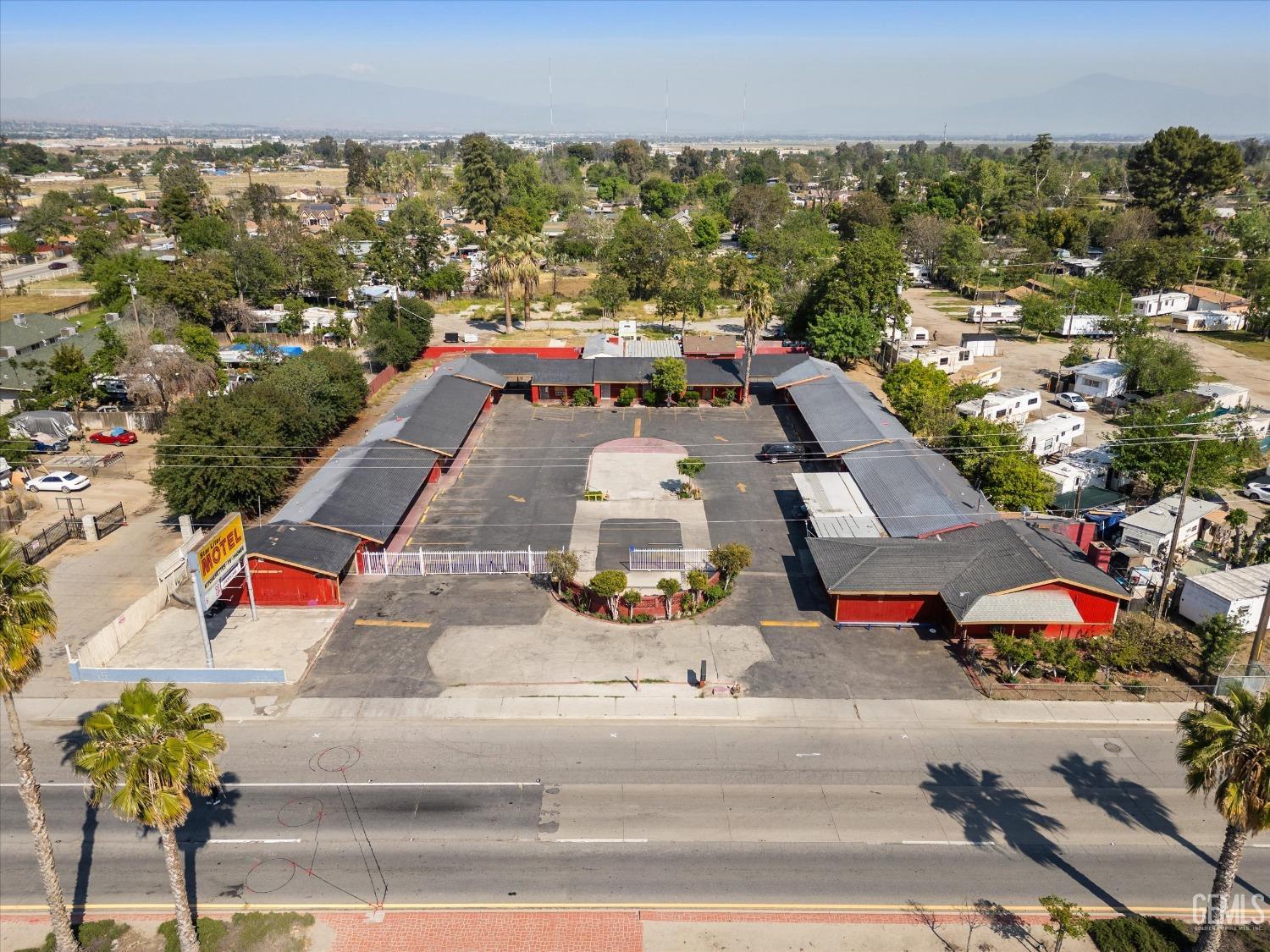 listing main picture