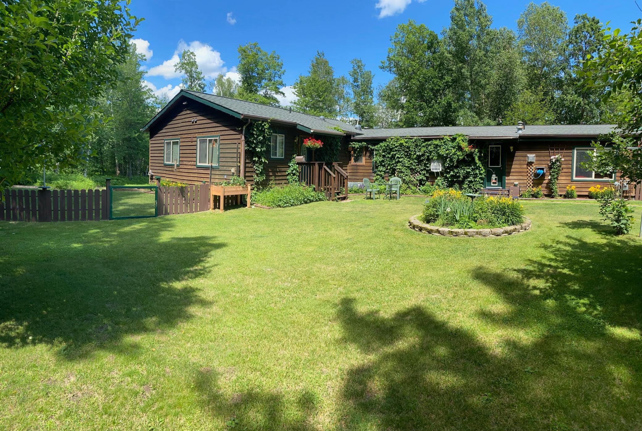 listing main picture