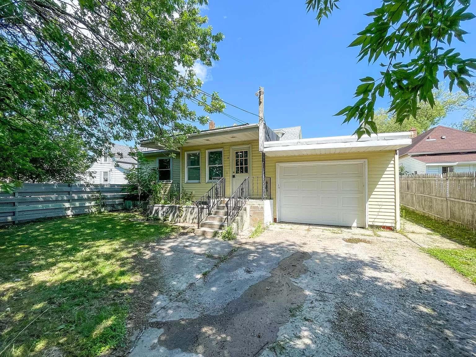 listing main picture