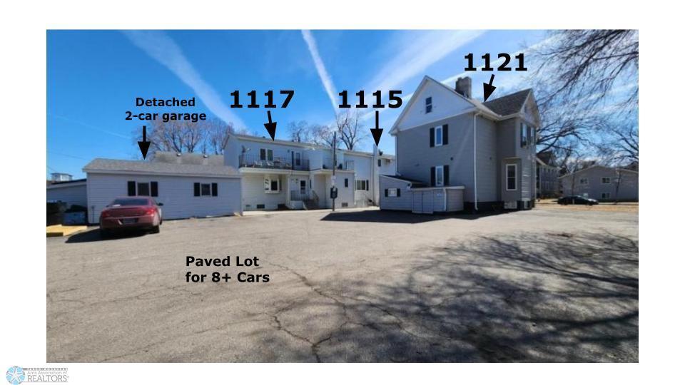 listing main picture