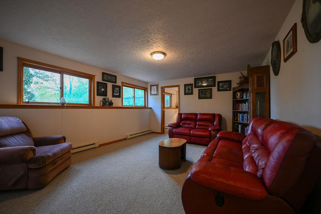listing main picture