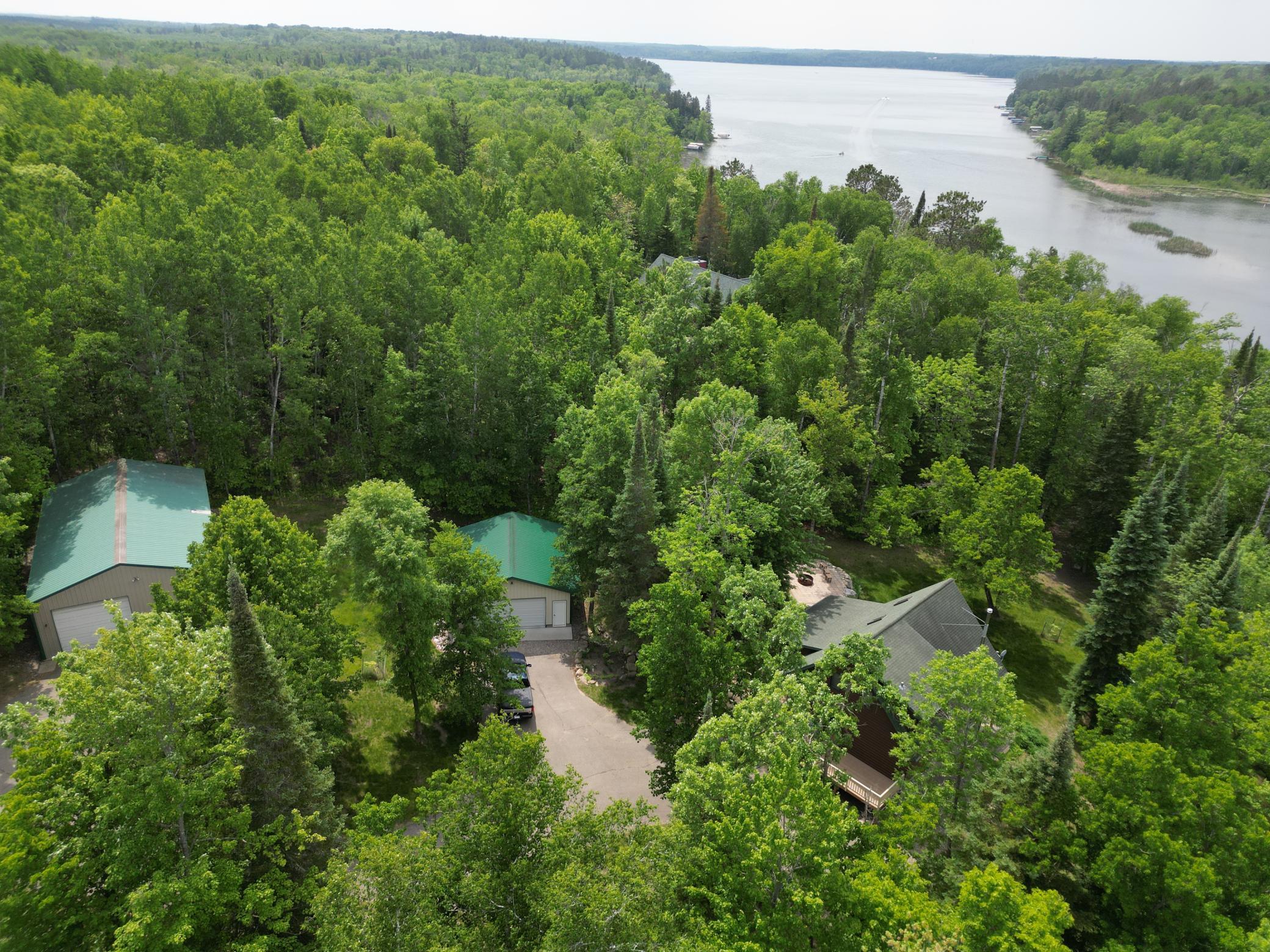 listing main picture