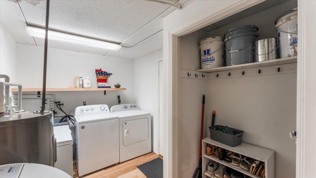 listing main picture