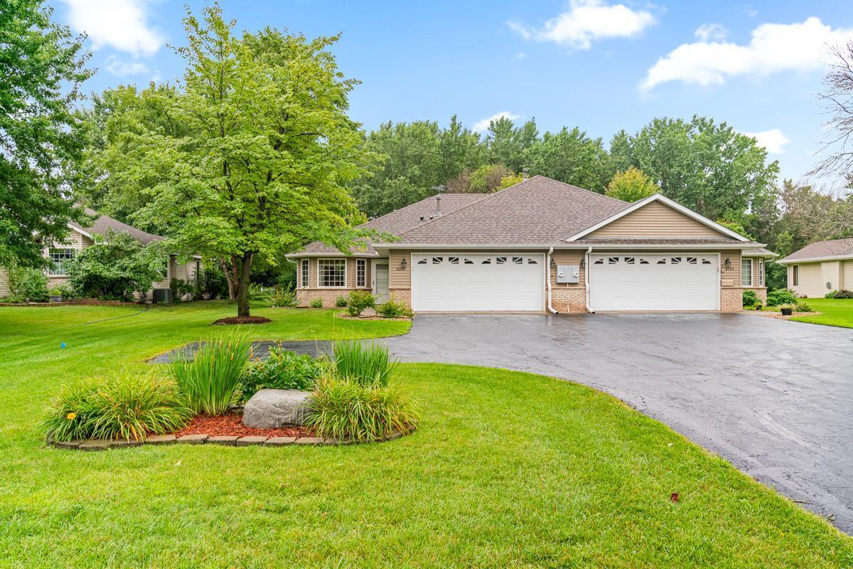 listing main picture