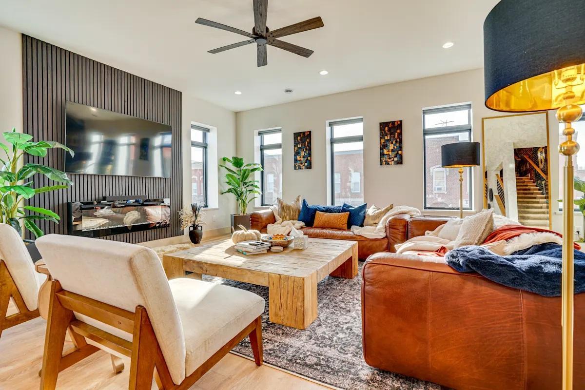 listing main picture