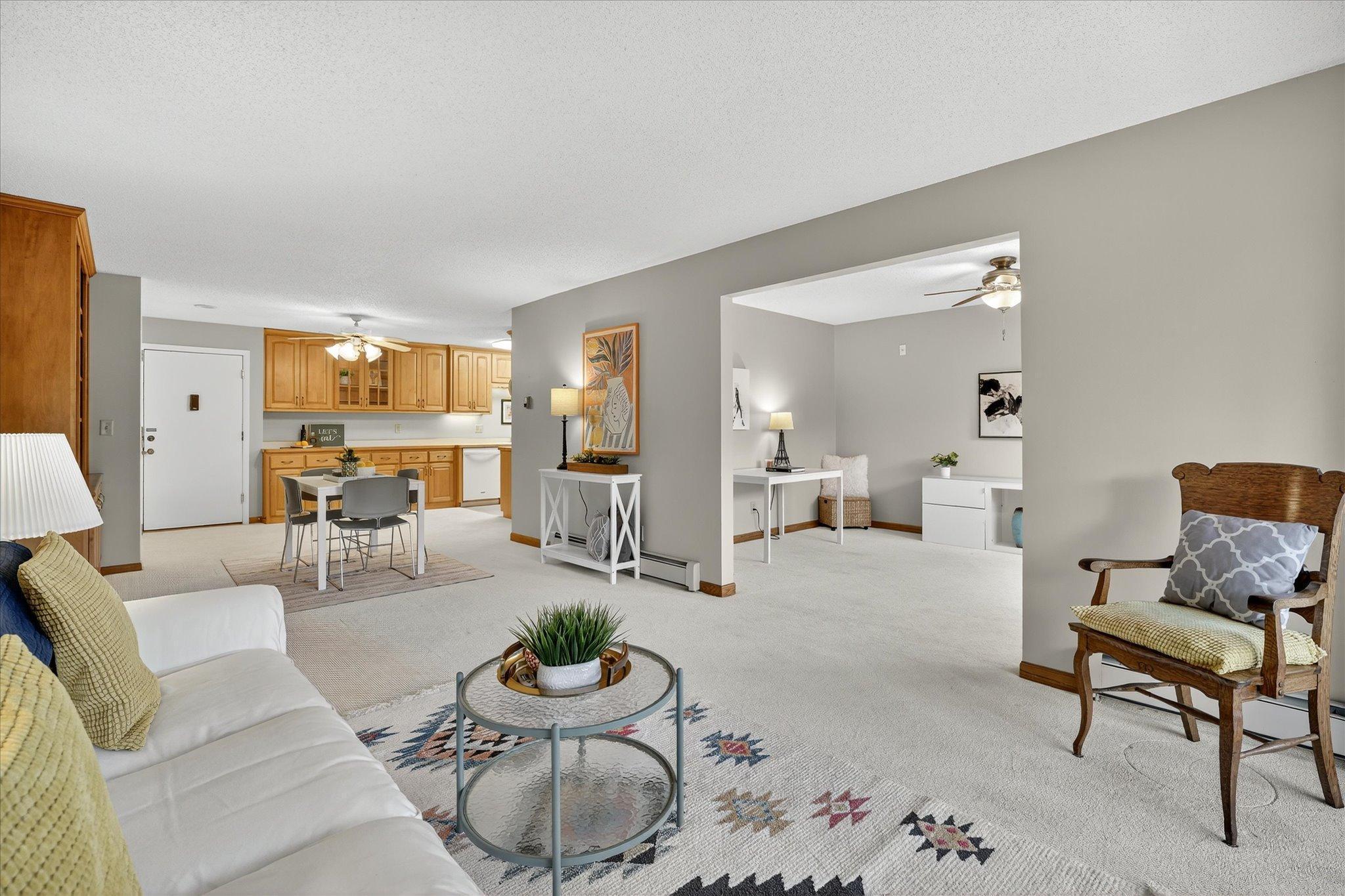 listing main picture