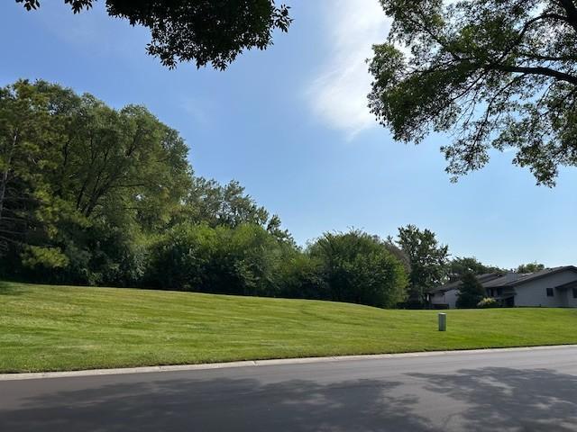 listing main picture