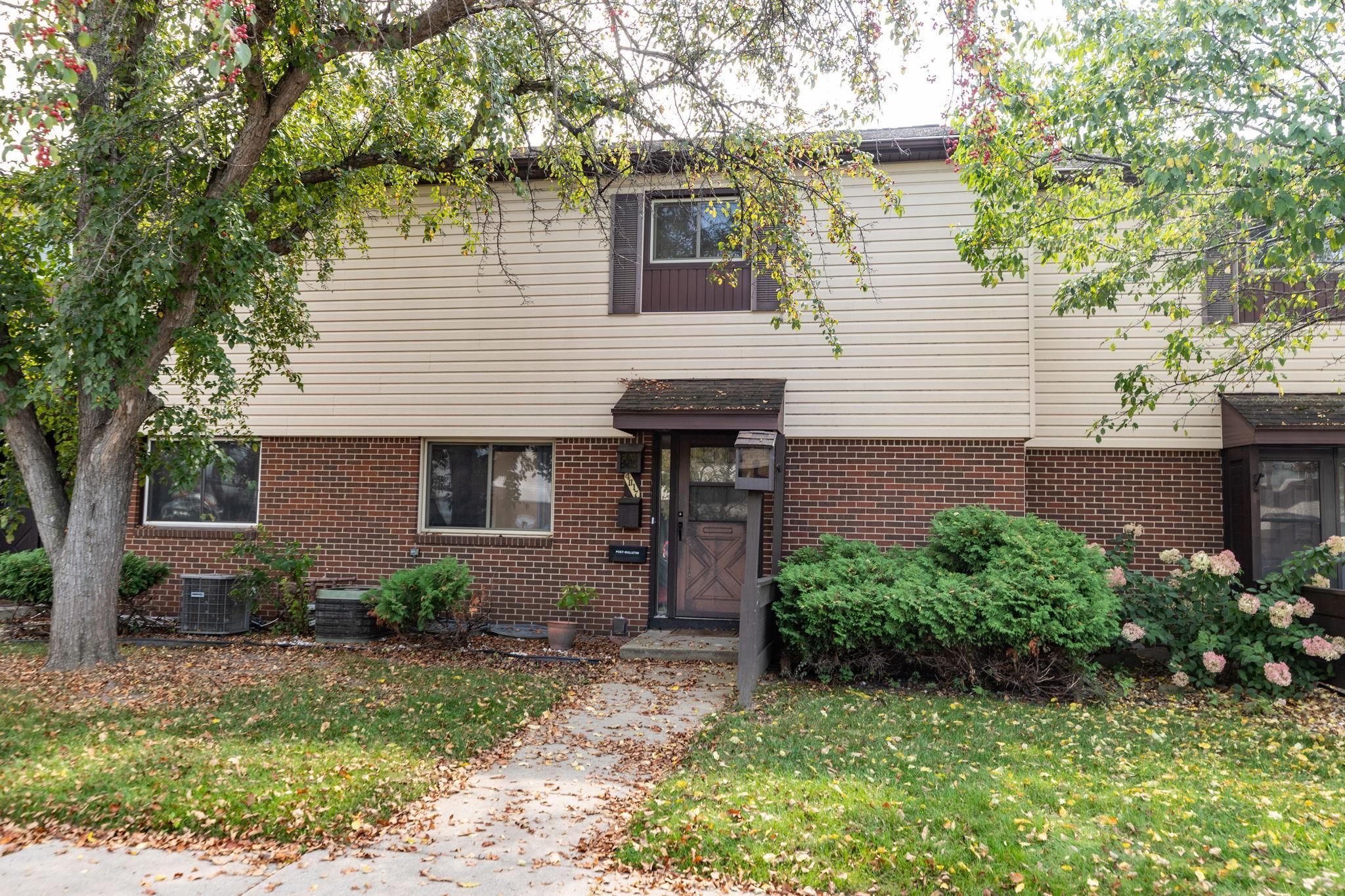 listing main picture