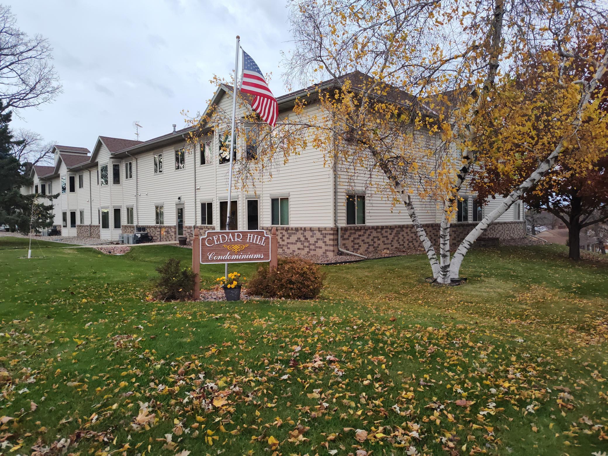 listing main picture