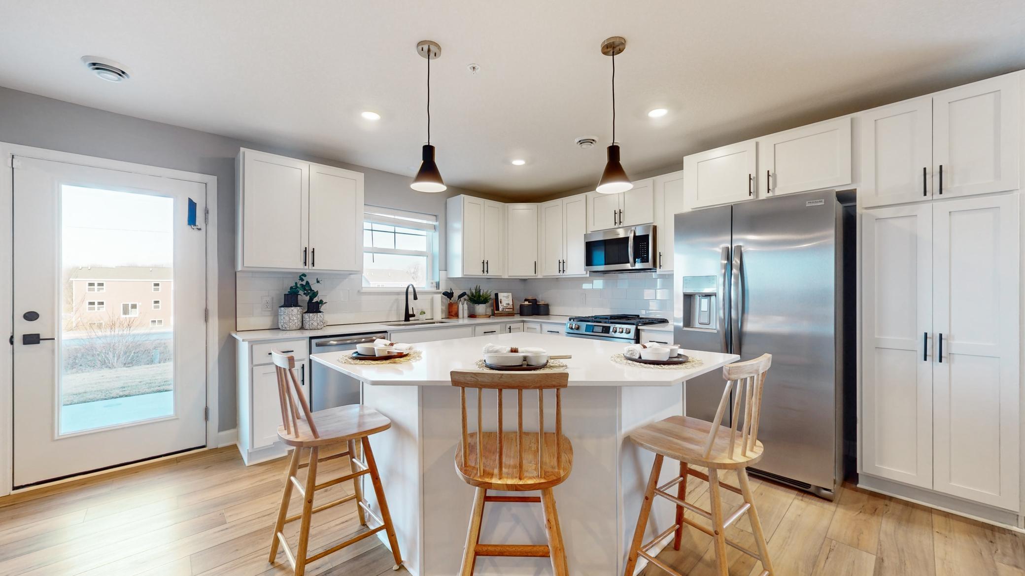 listing main picture